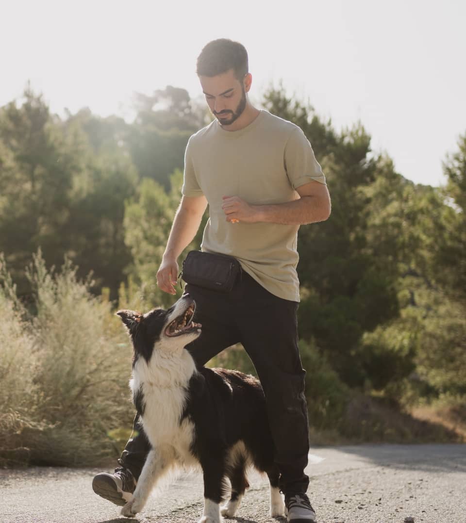 Noé Montoya y Sam - Educación Canina